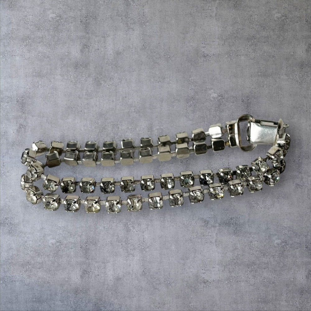 Vintage Avon Rhinestone Tennis Bracelet Double Strand Bangle Silver 80s 90s Glam